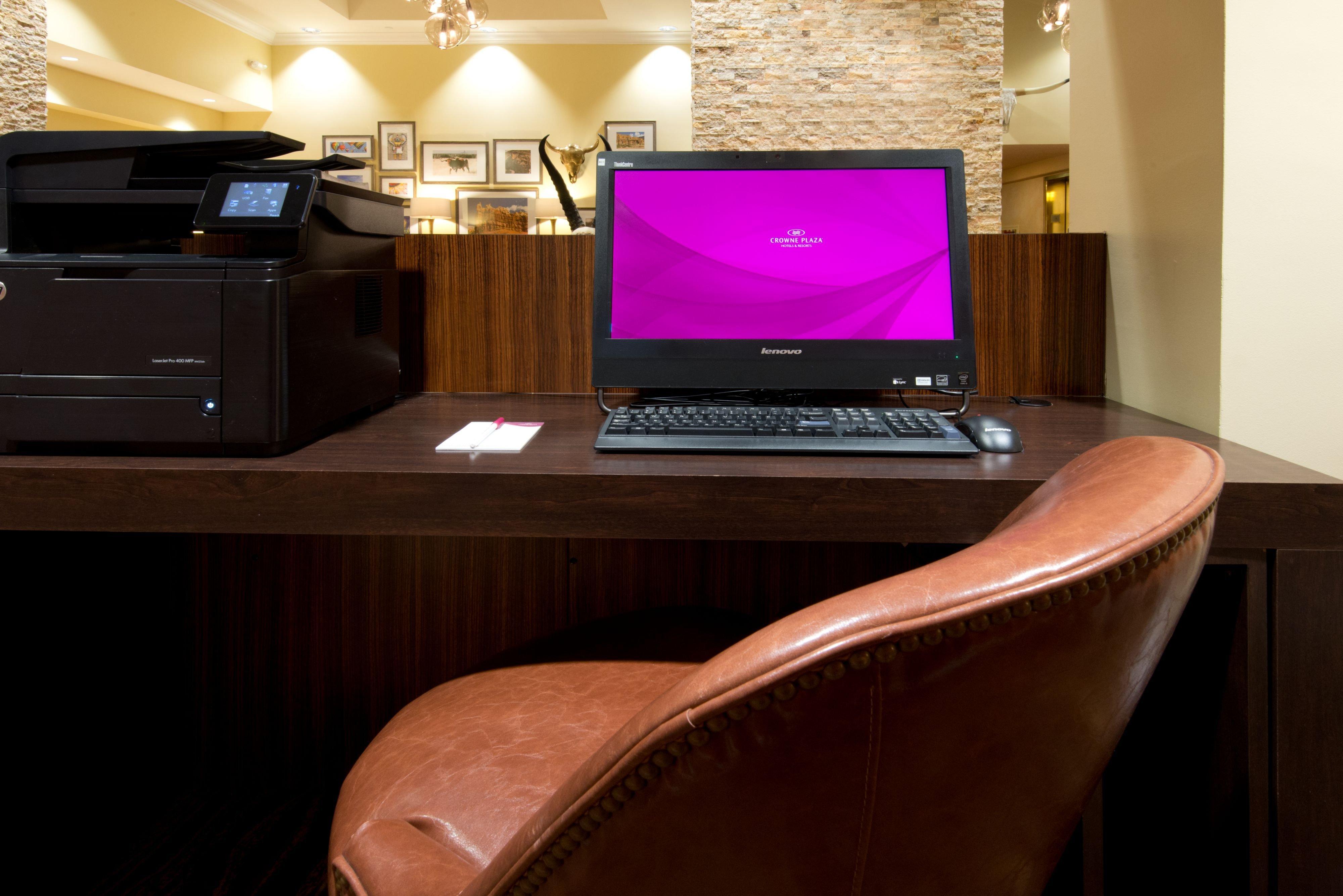 Отель Albuquerque Crowne Plaza By Ihg Экстерьер фото