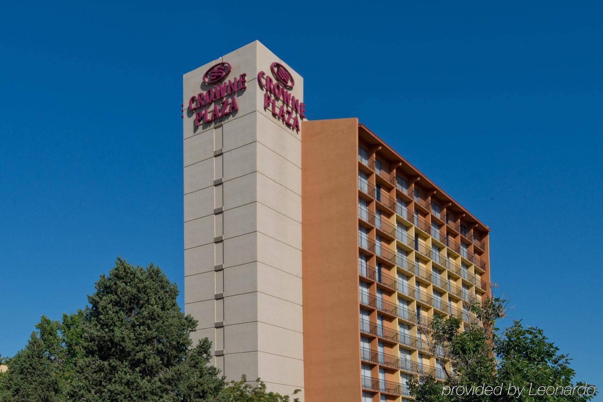 Отель Albuquerque Crowne Plaza By Ihg Экстерьер фото